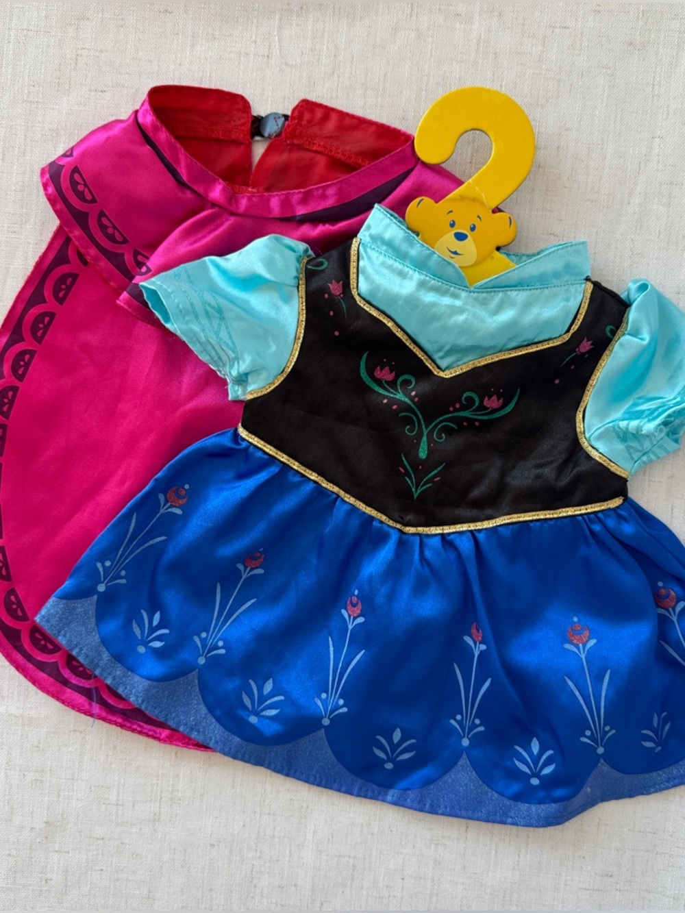 Build-A-Bear Disney Frozen Anna Dress & Cape